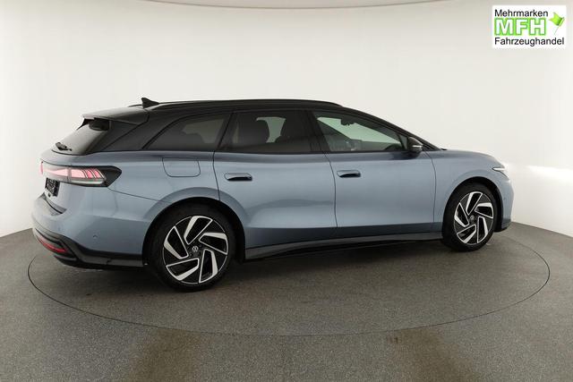 Volkswagen ID.7 Pro 210 kW Tourer Black, AHK, HuD, IQ.Light, IQ.Drive, AreaView, Side, 20-Zoll 