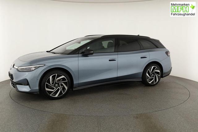 Volkswagen ID.7 Pro 210 kW Tourer Black, AHK, HuD, IQ.Light, IQ.Drive, AreaView, Side, 20-Zoll 