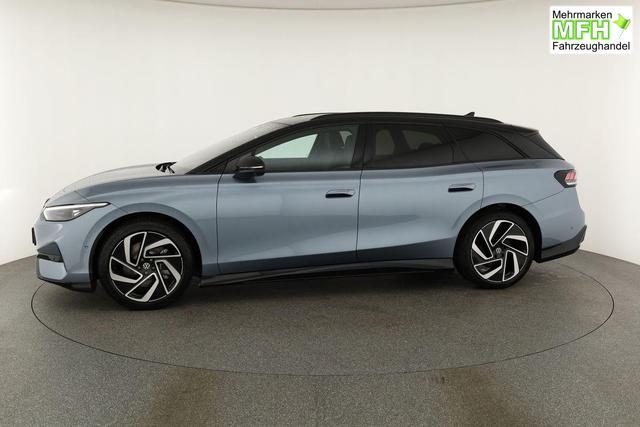 Volkswagen ID.7 Pro 210 kW Tourer Black, AHK, HuD, IQ.Light, IQ.Drive, AreaView, Side, 20-Zoll 