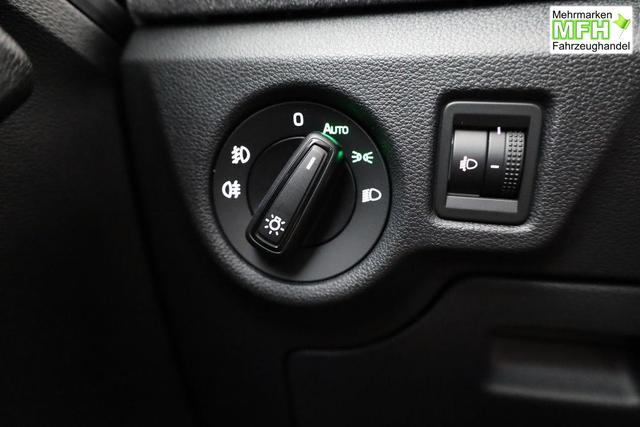 Skoda Kamiq Selection 1.5 TSI DSG Selection, LED, Kamera, Ladeboden, 16-Zoll, 4 J.-Garantie 