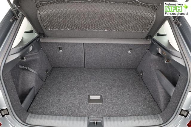 Skoda Kamiq Selection 1.5 TSI DSG Selection, LED, Kamera, Ladeboden, 16-Zoll, 4 J.-Garantie 