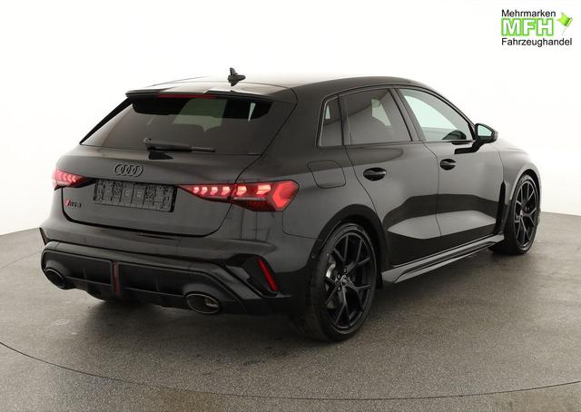 Audi RS3 Sportback 2.5 294 kW TFSI quattro quattro, SONOS, Matrix, Sportabgas, Side, 5 J.-Garantie 