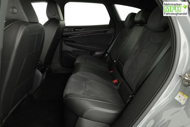 Volkswagen ID.7 Pro 210 kW Tourer Black, HuD, IQ.Light, IQ.Drive, AreaView, Side, 20-Zoll 