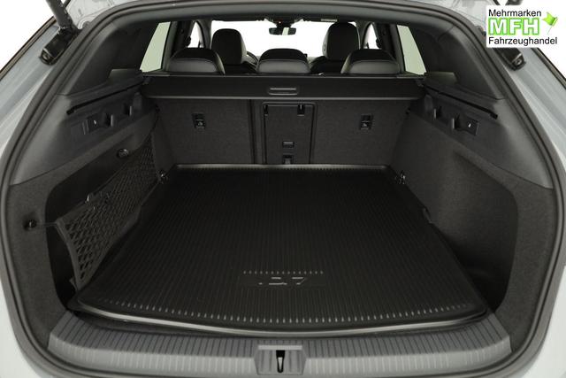 Volkswagen ID.7 Pro 210 kW Tourer Black, HuD, IQ.Light, IQ.Drive, AreaView, Side, 20-Zoll 