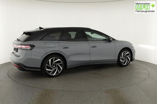 Volkswagen ID.7 Pro 210 kW Tourer Black, HuD, IQ.Light, IQ.Drive, AreaView, Side, 20-Zoll 