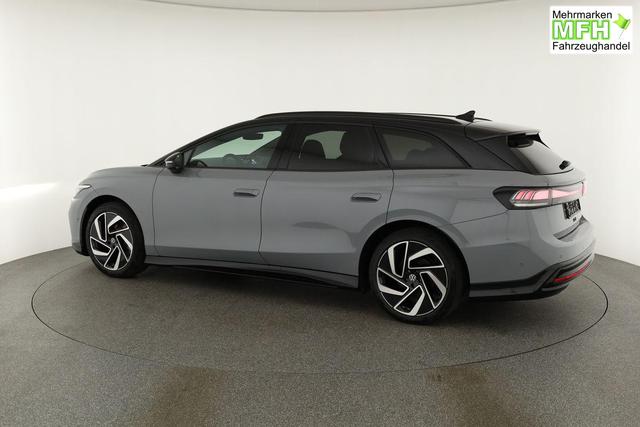 Volkswagen ID.7 Pro 210 kW Tourer Black, HuD, IQ.Light, IQ.Drive, AreaView, Side, 20-Zoll 