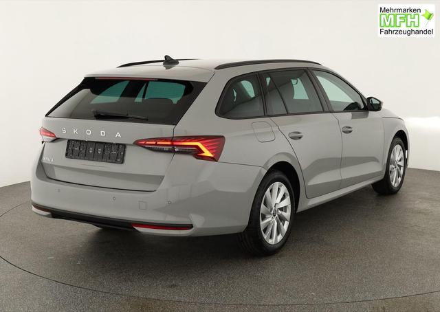 Skoda Octavia Combi 1.5 TSI 110 kW Selection Selection, AHK, LED, Side, ACC, Kamera, 17-Zoll 