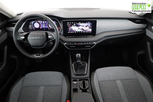 Skoda Octavia Combi 1.5 TSI 110 kW Selection Selection, AHK, LED, Side, ACC, Kamera, 17-Zoll 