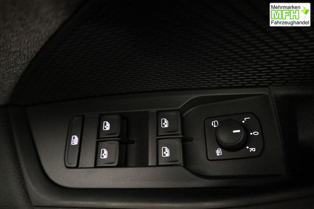 Skoda Octavia Combi 1.5 TSI 110 kW Selection Selection, AHK, LED, Side, ACC, Kamera, Winter, 17-Zoll 