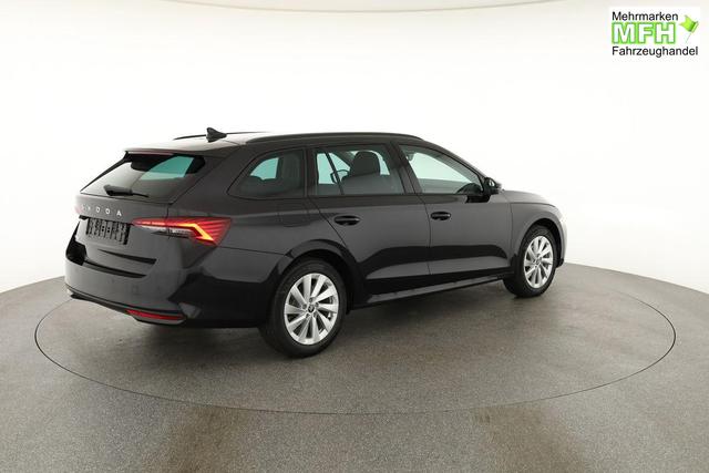 Skoda Octavia Combi 1.5 TSI 110 kW Selection Selection, AHK, LED, Side, ACC, Kamera, Winter, 17-Zoll 
