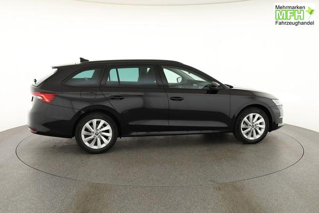 Skoda Octavia Combi 1.5 TSI 110 kW Selection Selection, AHK, LED, Side, ACC, Kamera, Winter, 17-Zoll 