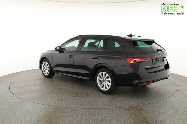 Skoda Octavia Combi 1.5 TSI 110 kW Selection Selection, AHK, LED, Side, ACC, Kamera, Winter, 17-Zoll 