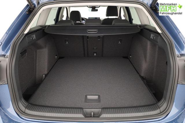Volkswagen Golf Variant 1.5 eTSI 110 kW Life VIII DSG Life, easyOpen, Kamera, LED, Side, 3 J.-Garantie 