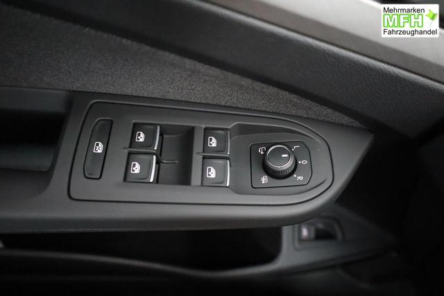 Volkswagen Golf Variant 1.5 eTSI 110 kW Life VIII DSG Life, AHK, easyOpen, Kamera, LED, Side, 3 J.-Garantie 