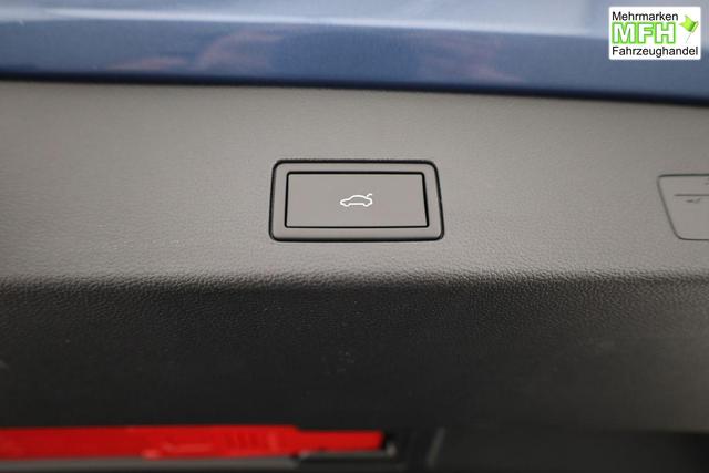 Volkswagen Golf Variant 1.5 eTSI 110 kW Life VIII DSG Life, AHK, easyOpen, Kamera, LED, Side, 3 J.-Garantie 