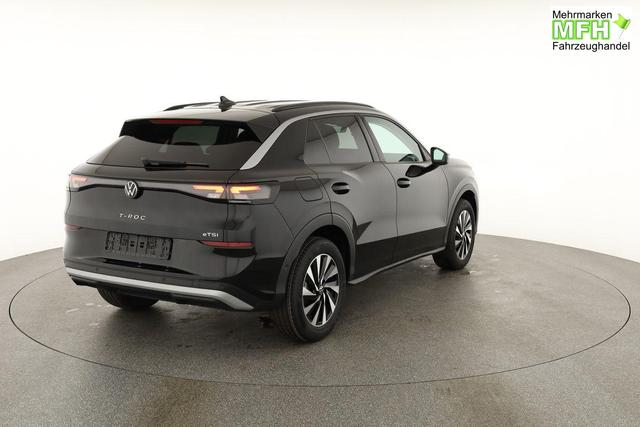 Volkswagen T-Roc 1.5 eTSI 110 kW Life DSG Life, neues Modell, LED, Kamera, Side, Winter, 17-Zoll 