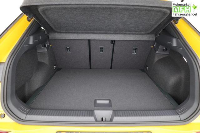 Volkswagen T-Roc 1.5 eTSI 110 kW R-Line DSG Black, neues Modell, 19-Zoll, Winter, sofort 