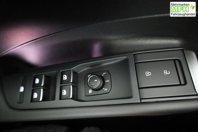 Volkswagen T-Roc 1.5 eTSI 110 kW R-Line DSG Black, neues Modell, 19-Zoll, Winter, sofort 