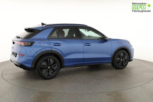 Volkswagen T-Roc 1.5 eTSI 110 kW R-Line DSG Black, neues Modell, 19-Zoll, Winter, sofort 