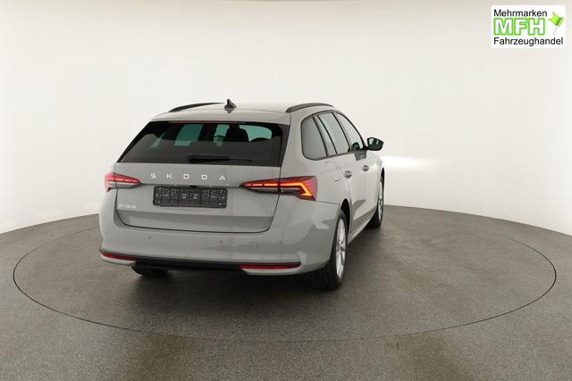 Skoda Octavia Combi 1.5 TSI 110 kW Selection Selection, LED, Side, ACC, Kamera, Winter, 17-Zoll 