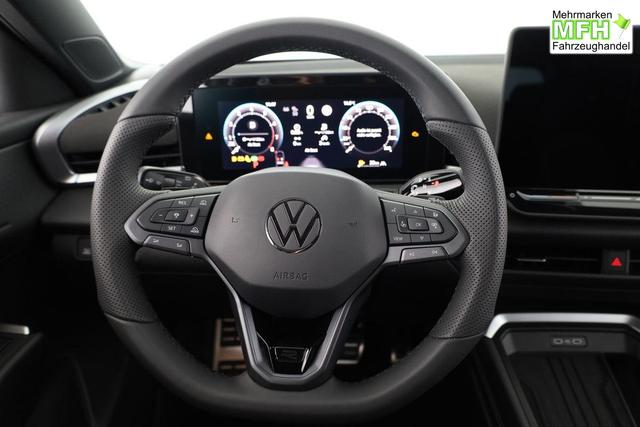 Volkswagen T-Roc 1.5 eTSI 110 kW R-Line DSG Black, neues Modell, 19-Zoll, Winter, sofort 