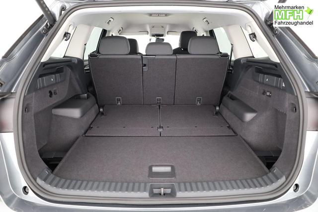 Skoda Kodiaq 2.0 TDI 110 kW Selection DSG Selection, 7-Sitzer, AHK, Navi, Kamera, Side, Winter 