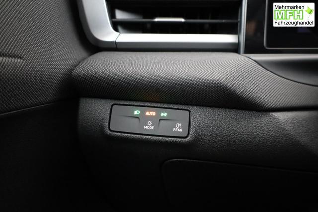 Volkswagen T-Roc 1.5 eTSI 110 kW Life DSG Life, neues Modell, LED, Kamera, Side, Winter, 17-Zoll 