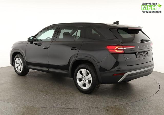 Skoda Kodiaq 1.5 TSI mHEV 110kW Selection DSG Selection, AHK, Navi, Kamera, Side, Winter 