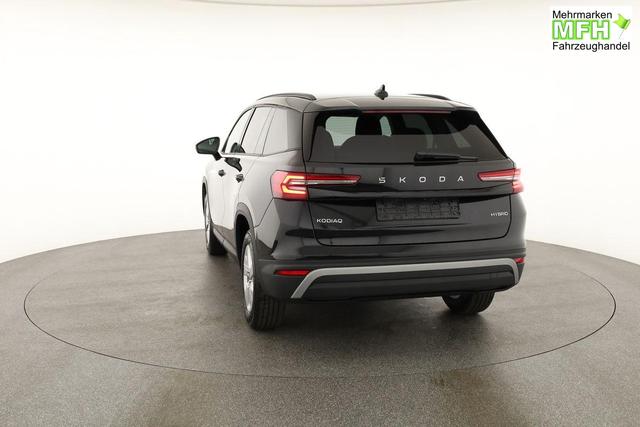 Skoda Kodiaq 1.5 TSI mHEV 110kW Selection DSG Selection, AHK, Navi, Kamera, Side, Winter 