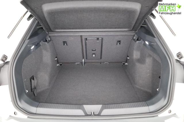 Volkswagen ID.4 Pure Performance 125 kW mit Infotainment-Paket Performance, Navi, IQ.Drive, AreaView, FS-beheizbar, el. Klappe, Winter, 18-Zoll 