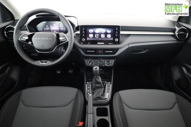 Skoda Fabia Selection 1.0 TSI Selection, Tempomat, Ladeboden, Park, SmartLink, 4-J Garantie 