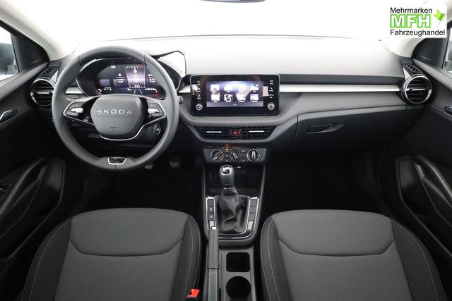Skoda Fabia Selection 1.0 TSI Selection, AHK, Tempomat, Ladeboden, Park, SmartLink, 4-J Garantie 