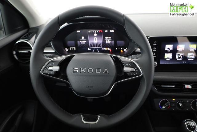 Skoda Fabia Selection 1.0 TSI Selection, AHK, Tempomat, Ladeboden, Park, SmartLink, 4-J Garantie 