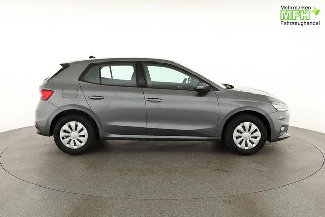 Skoda Fabia Selection 1.0 TSI Selection, AHK, Tempomat, Ladeboden, Park, SmartLink, 4-J Garantie 