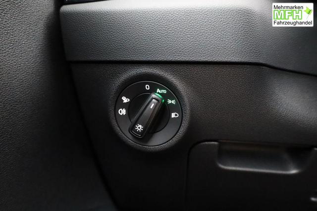 Skoda Karoq Sportline 1.5 TSI DSG Sportline, Pano, AHK, Navi, CANTON, Matrix, AreaView, Side, el. Klappe, FS-beheizbar, 5 J.-Garantie 