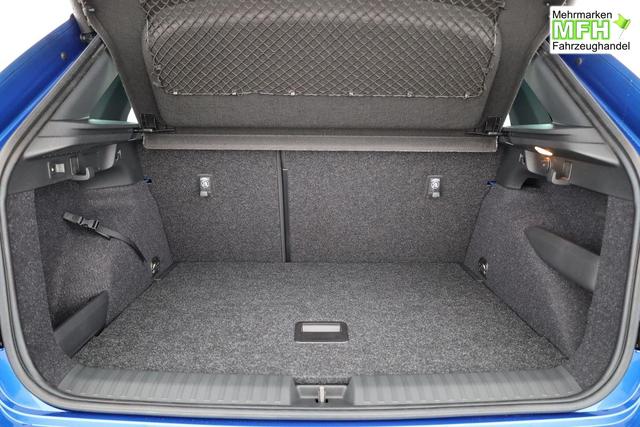 Skoda Kamiq Monte Carlo 1.0 TSI DSG Carlo, Pano, AHK, Navi, Matrix, el.Klappe, 18-Zoll, 5 J.-Garantie 