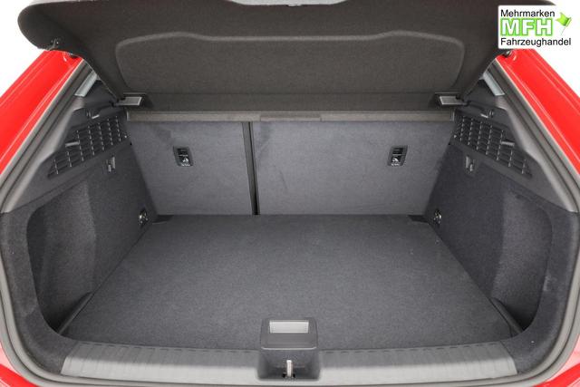 Audi A3 Sportback TFSI 110 kW S line 35 S-tronic S-LINE, AHK, Matrix, Navi, el. Klappe, Kamera, 3 J.-Garantie 