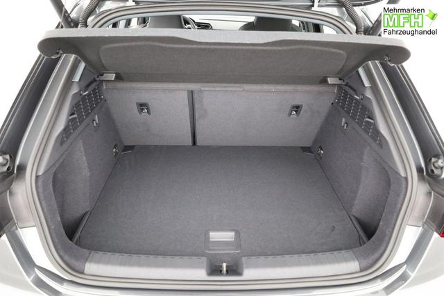 Audi A3 Sportback TFSI 110 kW S line 35 S-tronic S-LINE, AHK, Matrix, Navi, el. Klappe, Kamera, 3 J.-Garantie 