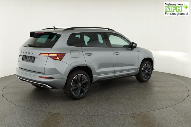 Skoda Karoq Sportline 1.5 TSI DSG Sportline, Pano, AHK, Navi, CANTON, Matrix, AreaView, Side, Kamera, el. Klappe, FS-beheizbar, 5 J.-Garantie 