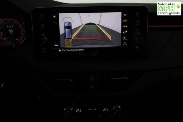 Skoda Kamiq Monte Carlo 1.5 TSI DSG Carlo, Pano, AHK, Matrix, Navi, Side, 18-Zoll, 5 J.-Garantie 