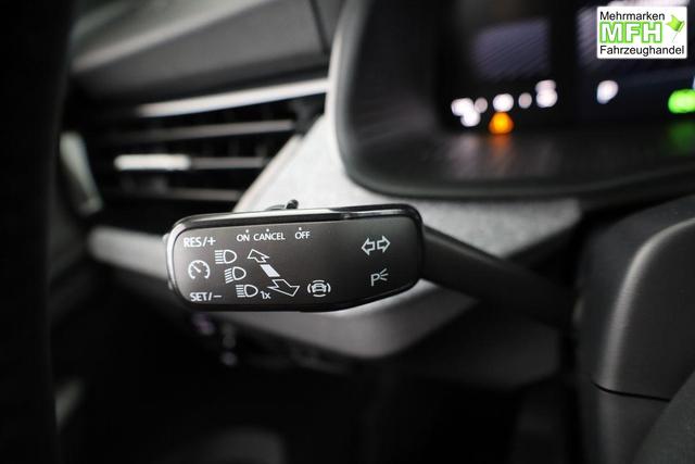 Skoda Kamiq Selection 1.0 TSI DSG Selection, LED, Kamera, Ladeboden, 16-Zoll, 4 J.-Garantie 