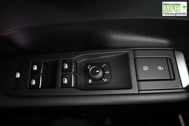 Volkswagen T-Roc 1.5 eTSI 110 kW R-Line DSG Black, AHK, IQ.Light, Kamera, el. Klappe, 19-Zoll 