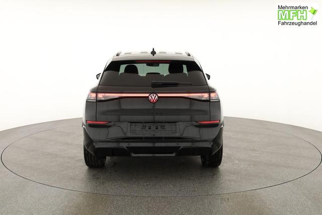 Volkswagen T-Roc 1.5 eTSI 110 kW R-Line DSG Black, AHK, IQ.Light, Kamera, el. Klappe, 19-Zoll 