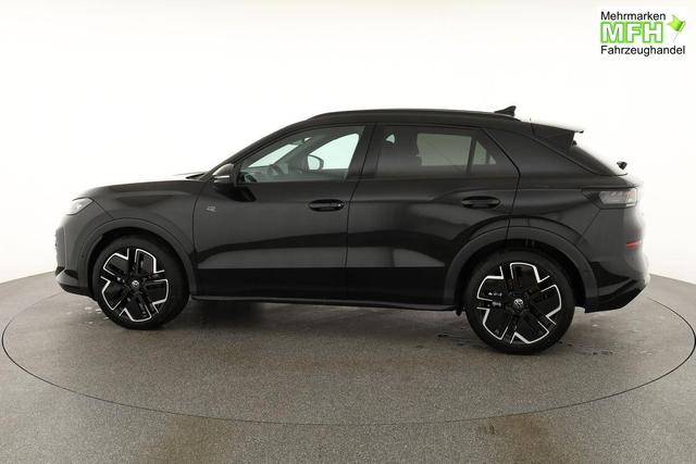 Volkswagen T-Roc 1.5 eTSI 110 kW R-Line DSG Black, AHK, IQ.Light, Kamera, el. Klappe, 19-Zoll 