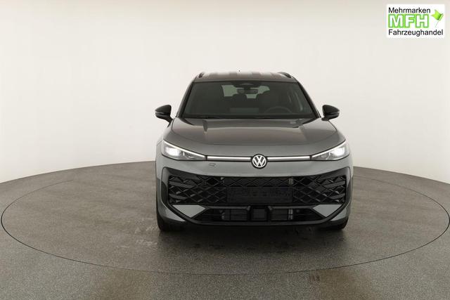 Volkswagen T-Roc 1.5 eTSI 110 kW R-Line DSG Black, AHK, IQ.Light, Kamera, el. Klappe, 19-Zoll 