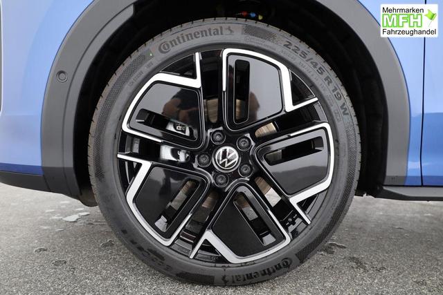 Volkswagen T-Roc 1.5 eTSI 110 kW R-Line DSG Black, AHK, IQ.Light, Kamera, el. Klappe, 19-Zoll 