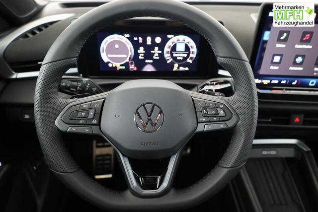 Volkswagen T-Roc 1.5 eTSI 110 kW R-Line DSG Black, AHK, IQ.Light, Kamera, el. Klappe, 19-Zoll 