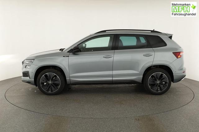 Skoda Karoq Sportline 1.5 TSI DSG Sportline, AHK, Navi, CANTON, Matrix, AreaView, Side, Kamera, el. Klappe, FS-beheizbar, 5 J.-Garantie 