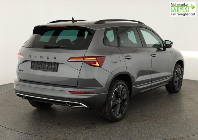 Skoda Karoq Sportline 1.5 TSI DSG Sportline, Pano, AHK, Navi, CANTON, Matrix, AreaView, Side, el. Klappe, FS-beheizbar, 5 J.-Garantie 