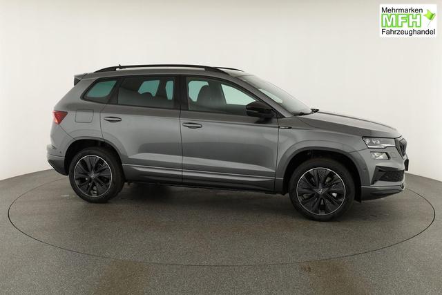 Skoda Karoq Sportline 1.5 TSI DSG Sportline, Pano, AHK, Navi, CANTON, Matrix, AreaView, Side, el. Klappe, FS-beheizbar, 5 J.-Garantie 
